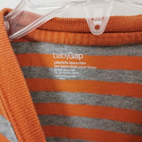 3/$10 Gap Toddler long sleeve 12-18 m t shirt - Picture 2 of 4